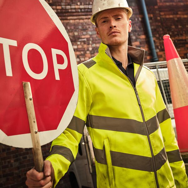 Regatta High Visibility Regatta High Visibility Pro Contract Ablaze Soft Shell Jacket RG557 Regatta High Visibility Pro Contract Ablaze Soft Shell Jacket Thumbnail